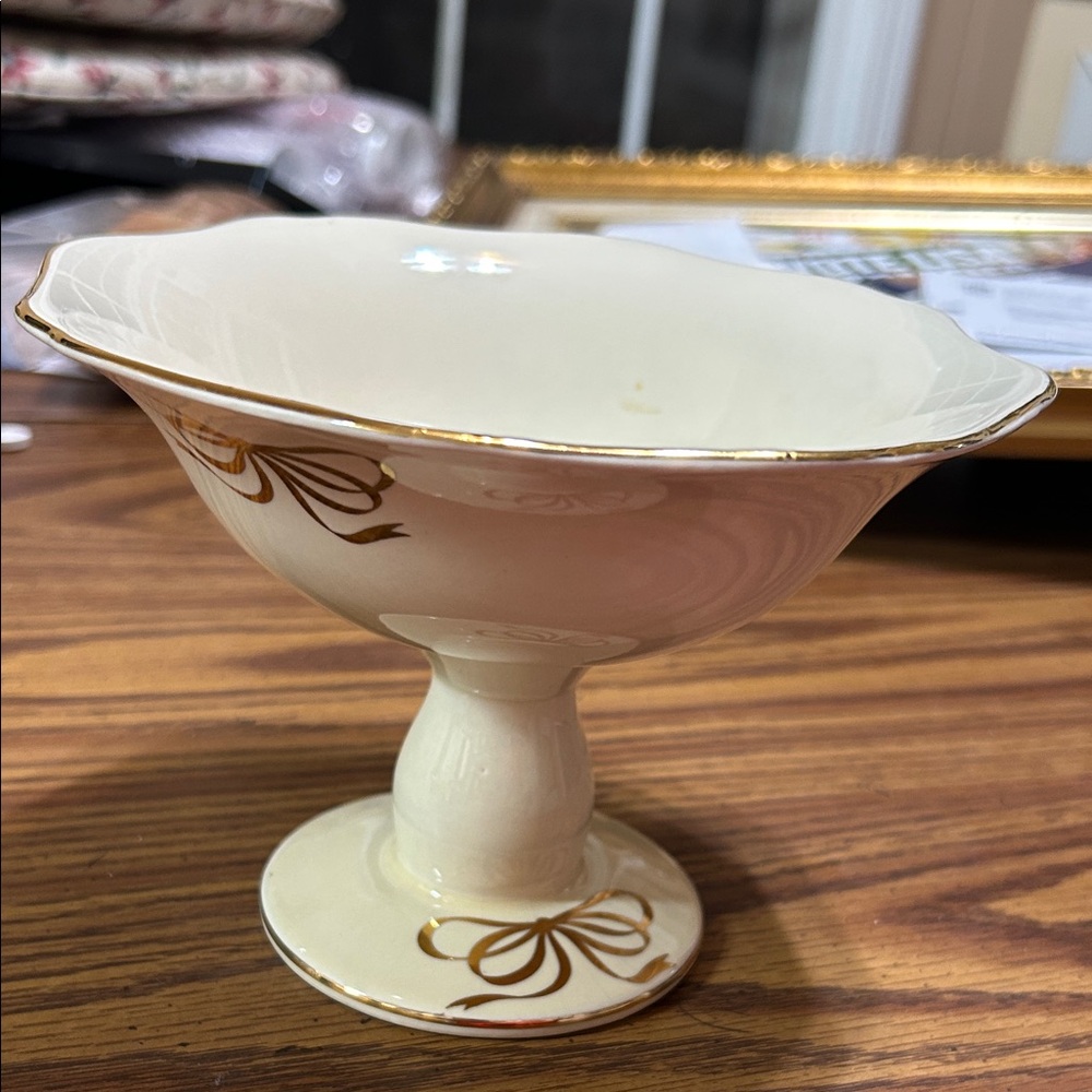 Teleflora Cream Ceramic Compote with Gold Ribbon Detail